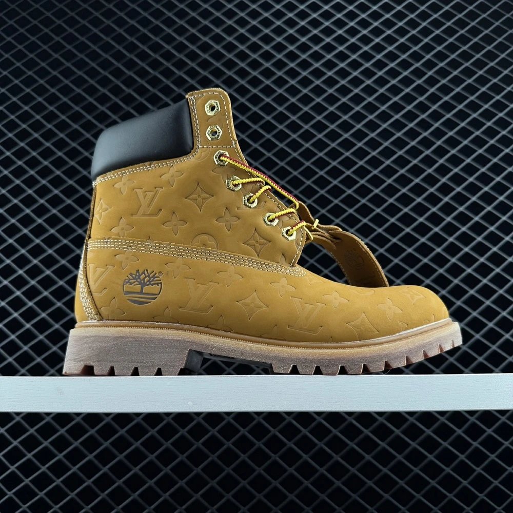 TIMBERLAND x LIS VUITTON BOOTS