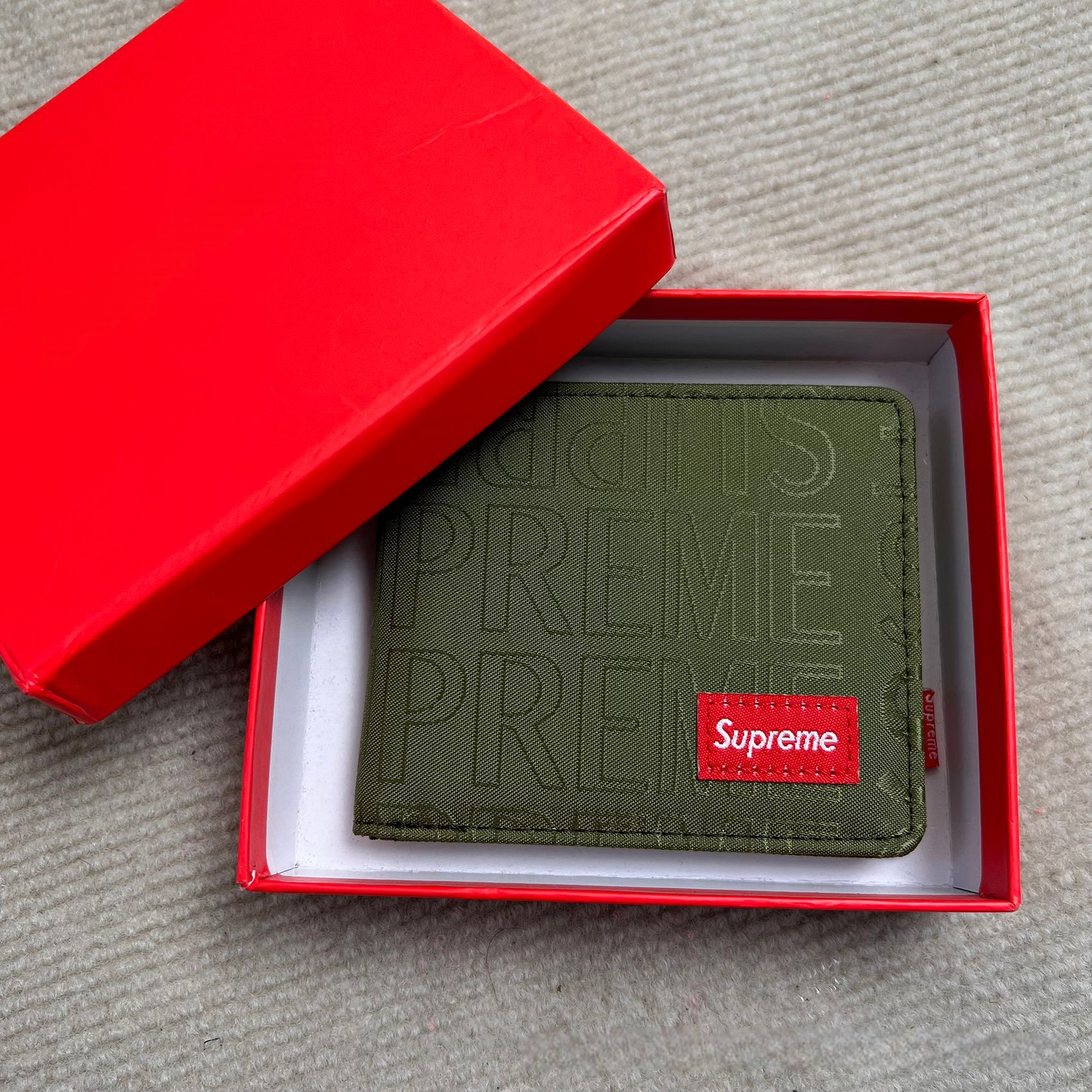Supreme wallet
