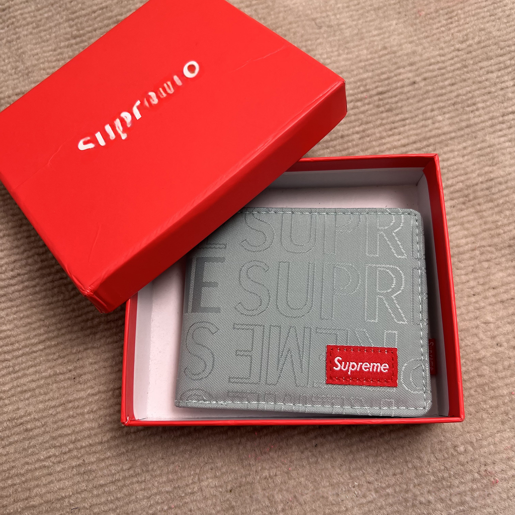 Supreme wallet